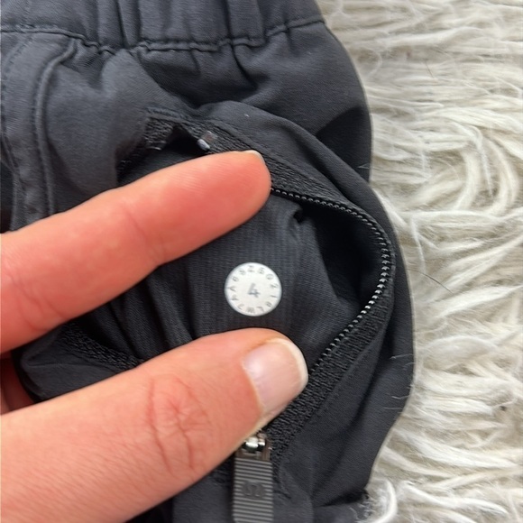 Lululemon Tracker Short V *4" Black - Picture 2 of 6